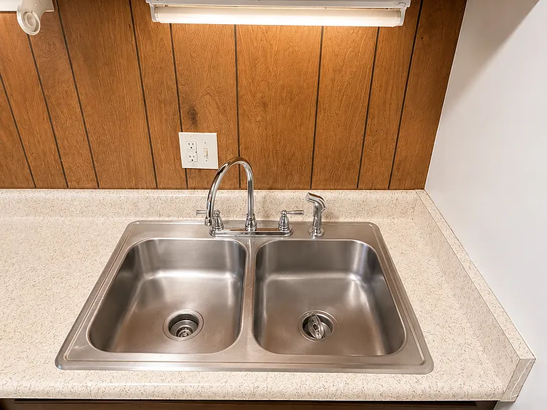 205 Audubon Dr — Photo 6