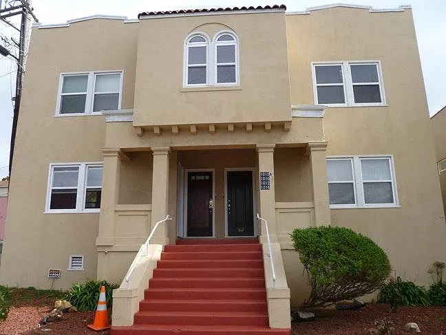 1014 Marin St — Photo 2