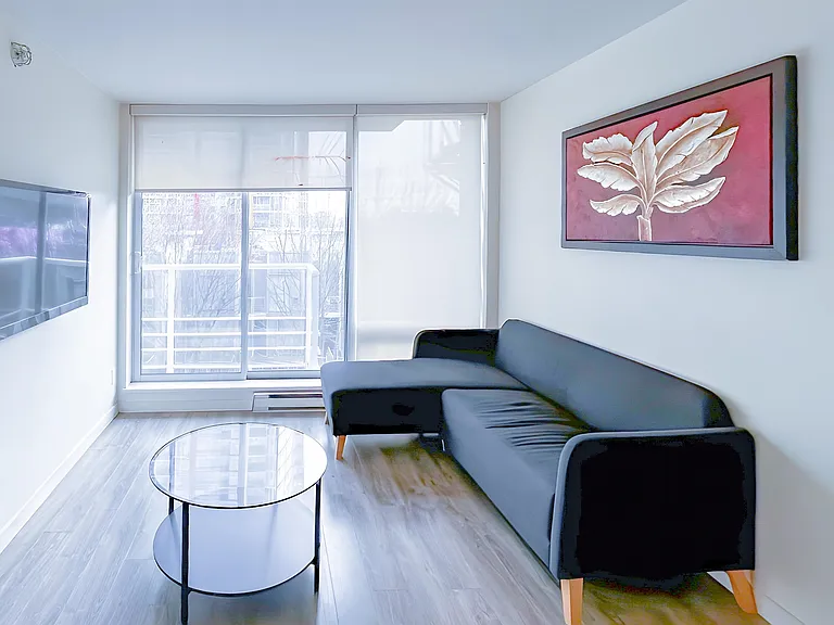 161 Georgia St W #502 — Photo 5