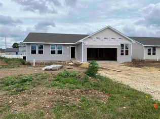 15067 Yellowstone Dr, South Beloit, IL 61080