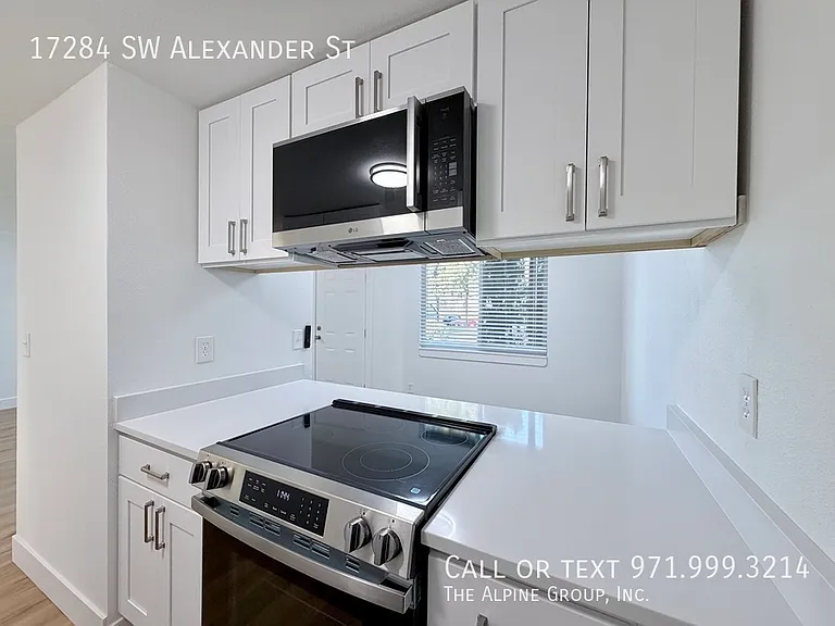 17284 SW Alexander St — Photo 13