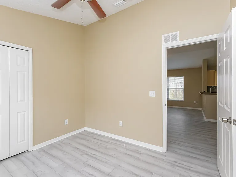 6719 Summer Cove Dr — Photo 15