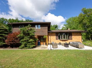 13330 Hickory St, Chesterland, OH 44026