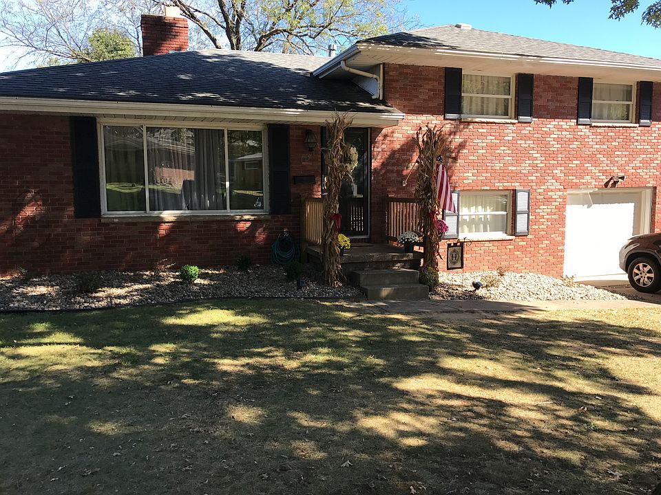 1st image of 131 Morningside Cir