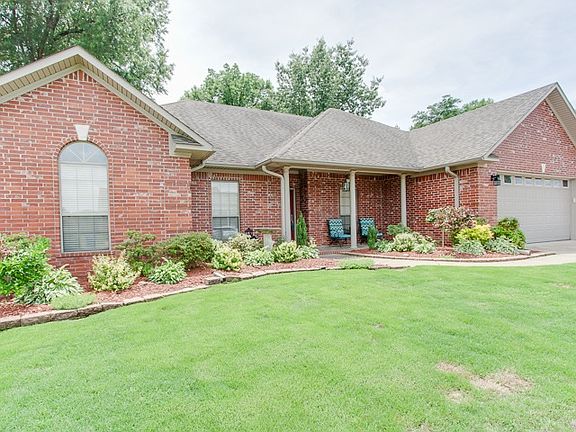 2nd image of 4905 Westin Park Dr