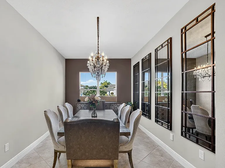 30724 Lindentree Dr — Photo 11