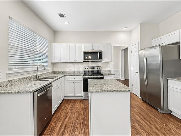 4th image of 1703 Kendall Cove Ln