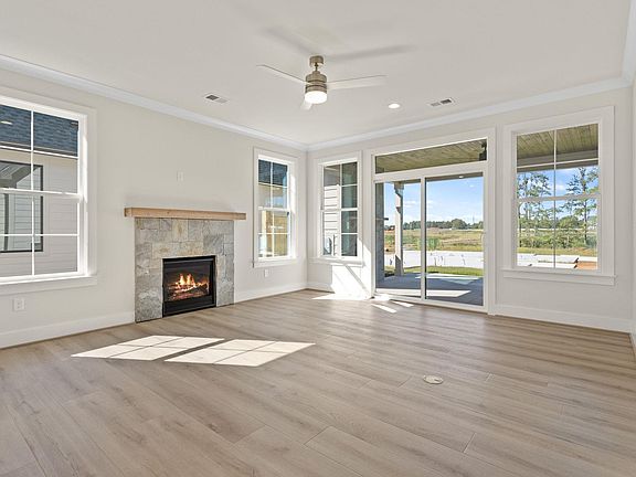 7th image of this home