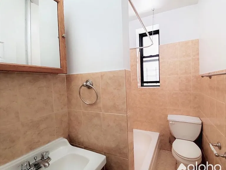 161 E 107th St #2 — Photo 8