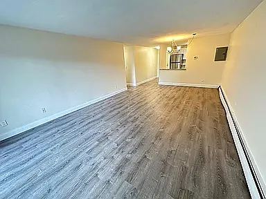 2 bed, 980 sqft, $2,800 — Photo 2