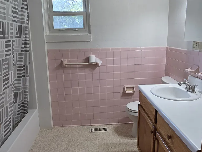 2825 Borden Grant Trl — Photo 9