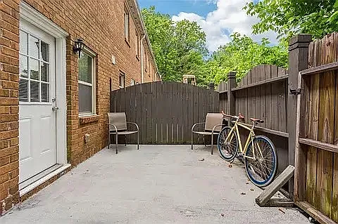 265 Winding River Dr #F — Photo 19
