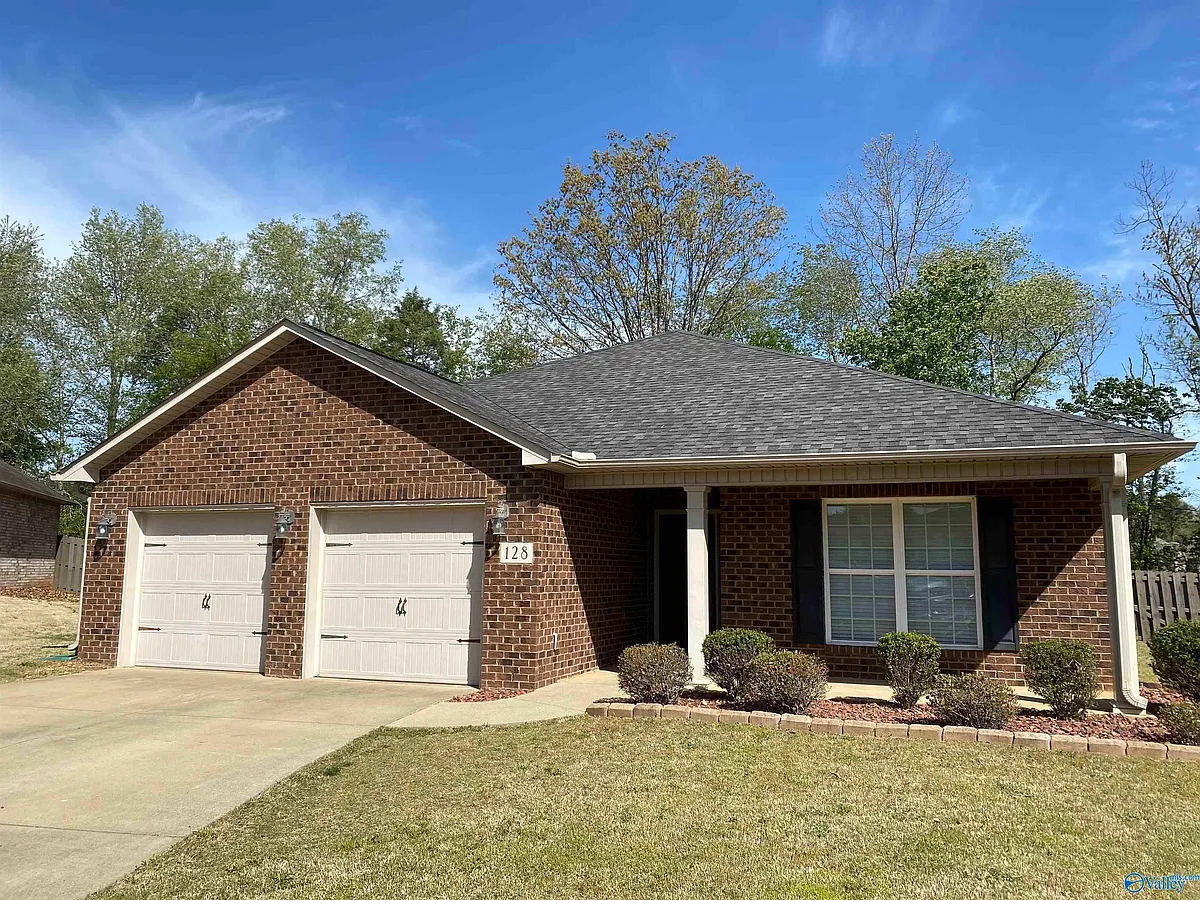 Building Photo - 128 Somerset Park Dr