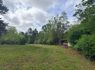121 J M Burge Rd, Hattiesburg, MS 39402