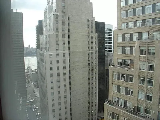 Rented by BLU Real Estate | media 5