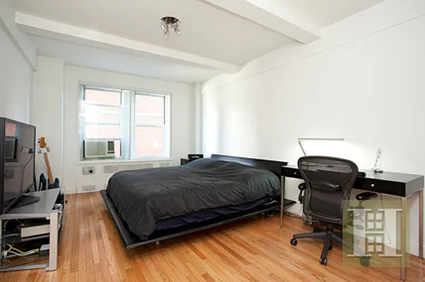 Rented by Halstead Real Estate | media 13