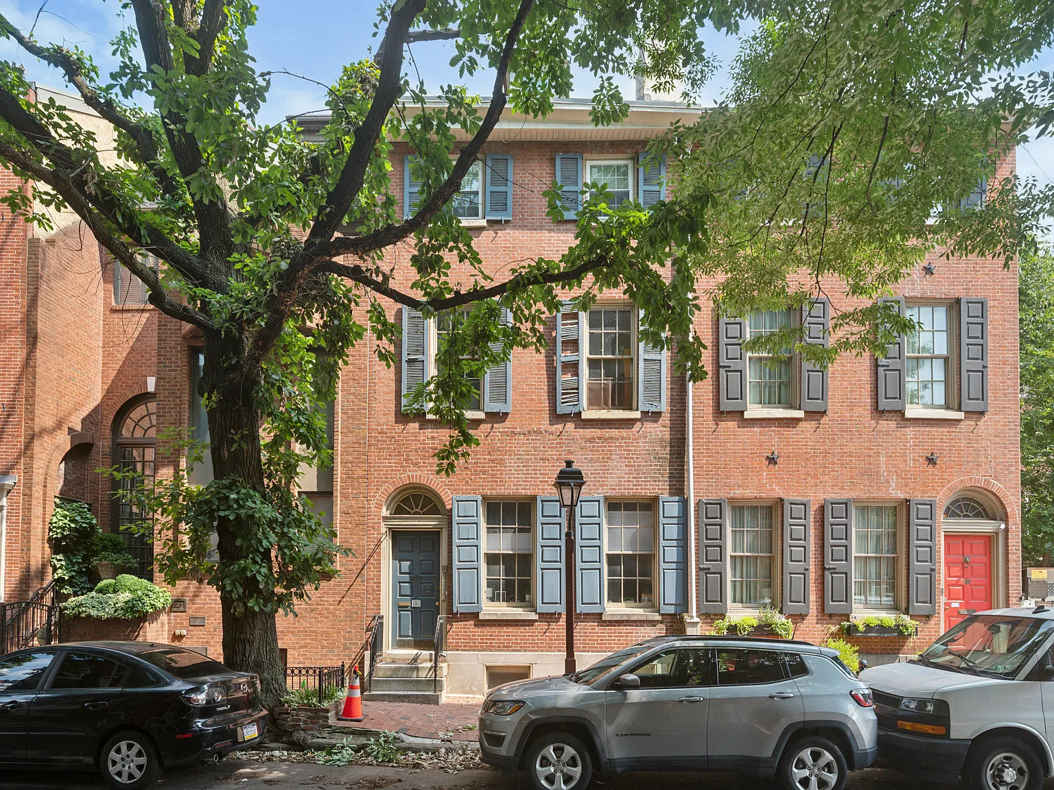 413 Spruce Street — Photo 1