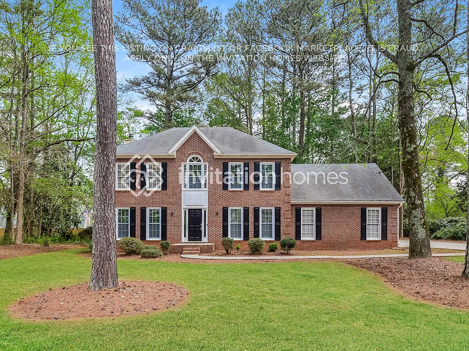 1st image of 2785 Briarfield Way
