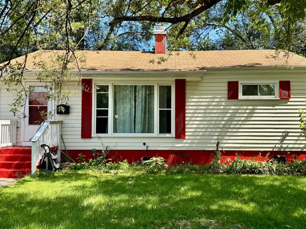 2613 N Lewis Ave, Waukegan, IL 60087