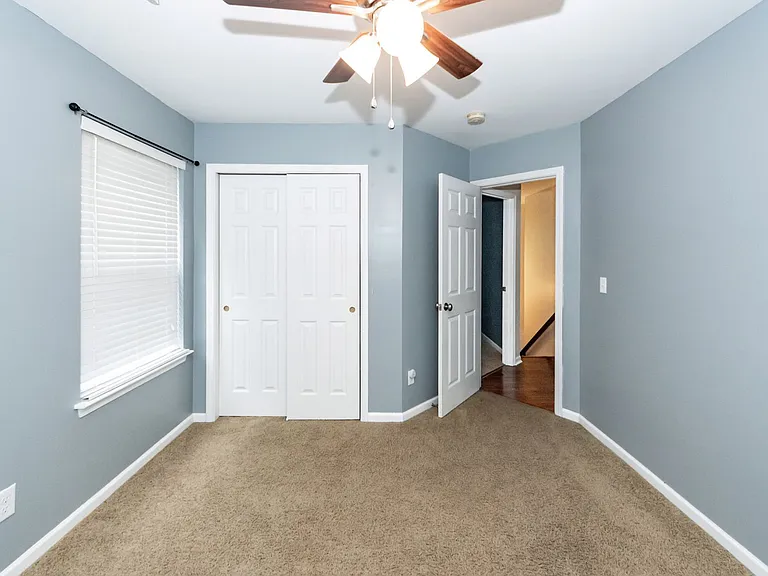 133 Diploma Dr — Photo 27