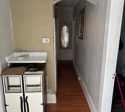 2nd image of 2175 Winship St