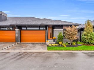 28 Juniper Trl #8, Welland, ON