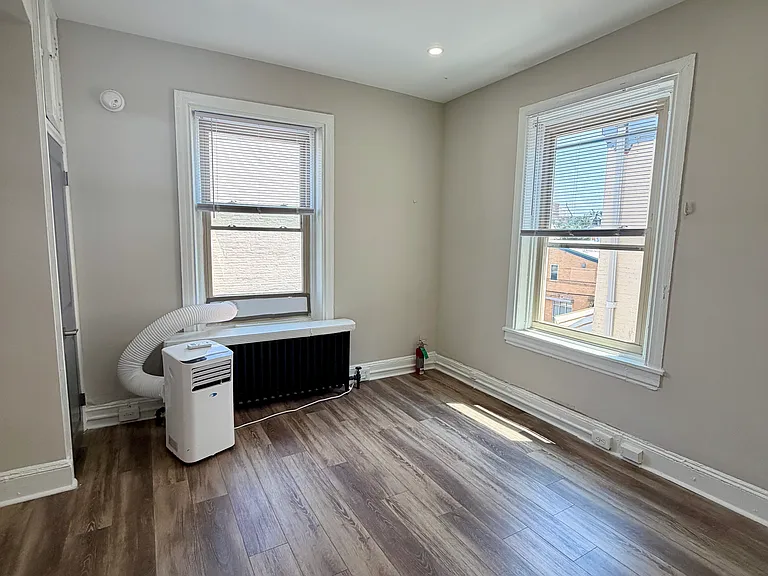 227 S 41st St #H — Photo 23