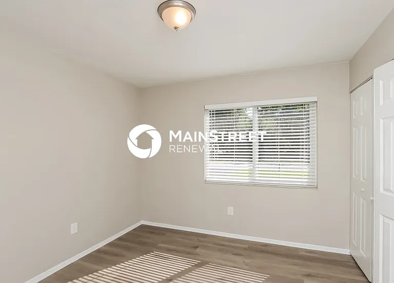 1391 Nolan St NE — Photo 11