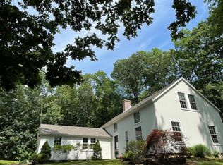 120 Laurel Crest Rd, Madison, CT 06443