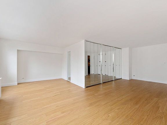 2nd image of 1131 3rd Ave #16G