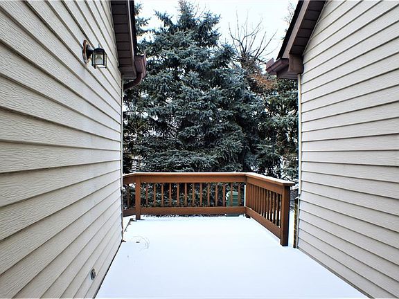 3rd image of 5777 Gateway Ln #1902