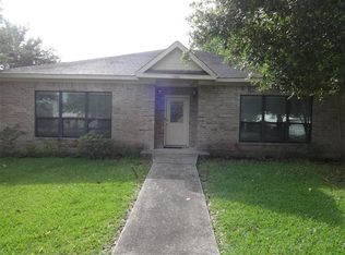 13321 Lake Breeze Ln, Willis, TX 77318