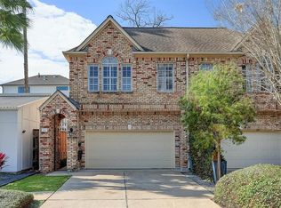 901 Birdsall St, Houston, TX 77007