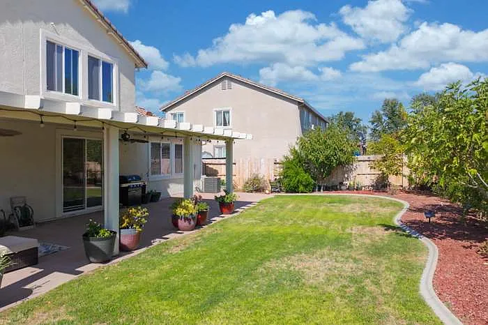 5405 Nectar Cir — Photo 37