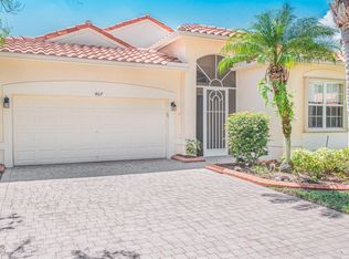 407 NW Sunview Way, Port Saint Lucie, FL 34986
