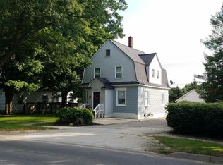 537 W Main St, Fennville, MI 49408