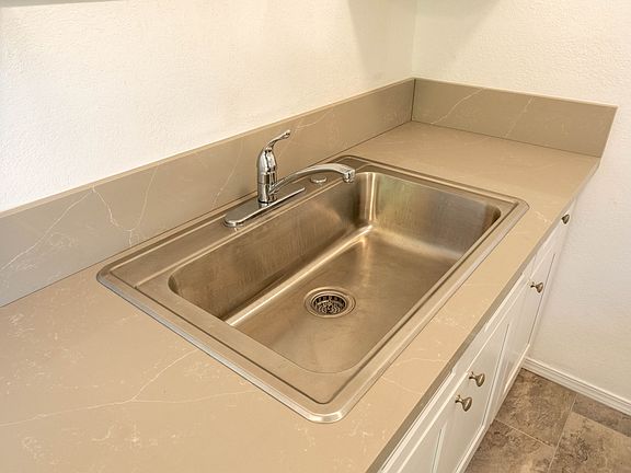 New sink and counter