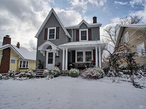 4th image of 48 Corona Ave