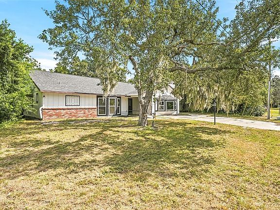 3rd image of 2112 MEADOW LARK ROAD