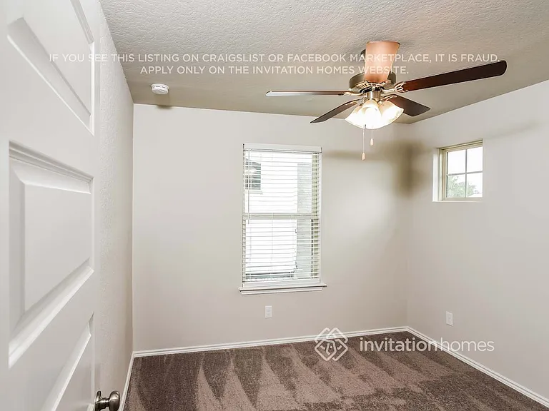 10549 Bricewood Park — Photo 10