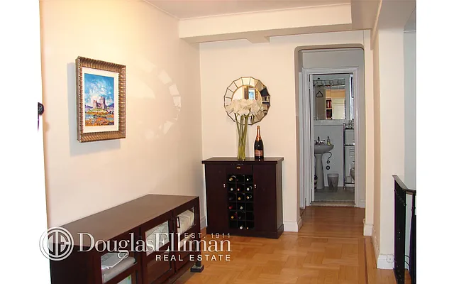 Rented by Douglas Elliman | media 18