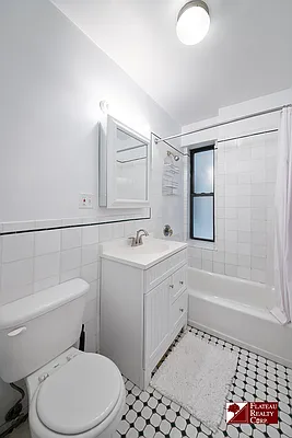 Sold by Flateau Realty | media 19