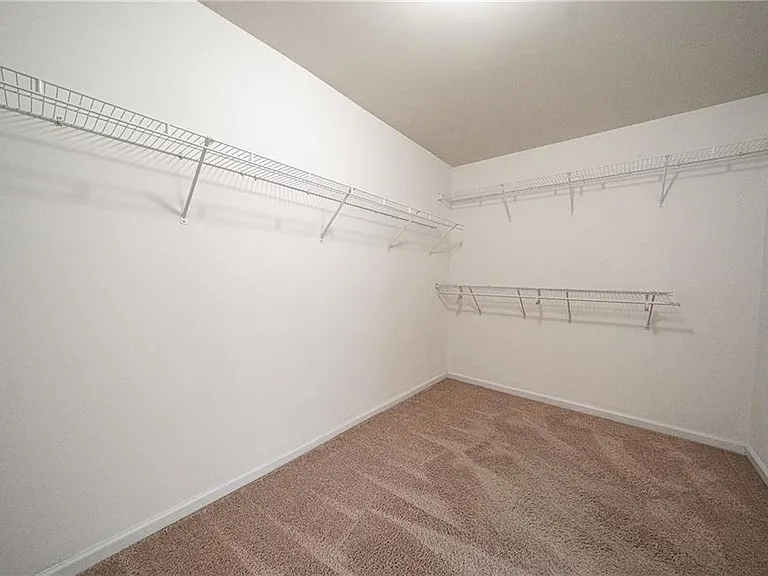 715 Moonlight Way — Photo 37