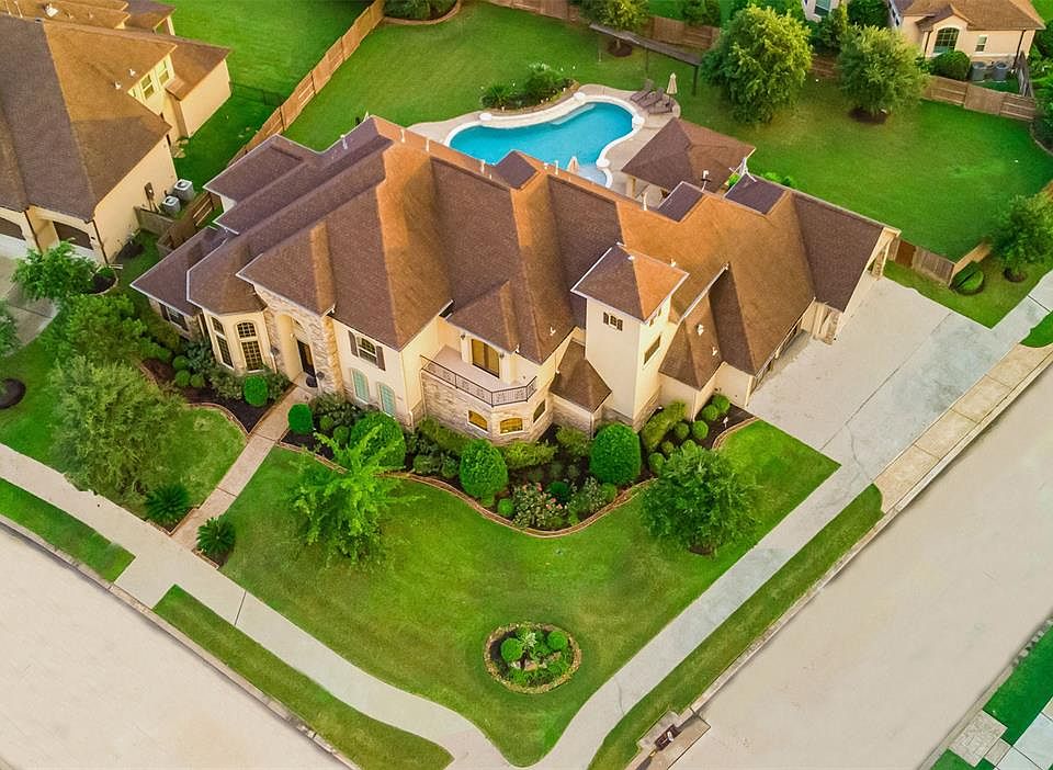 1st image of 10419 Prescott Glen Ln
