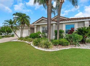 1736 S Pebble Beach Blvd, Sun City Center, FL 33573