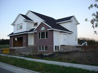 6834 Conservancy Plz, De Forest, WI 53532