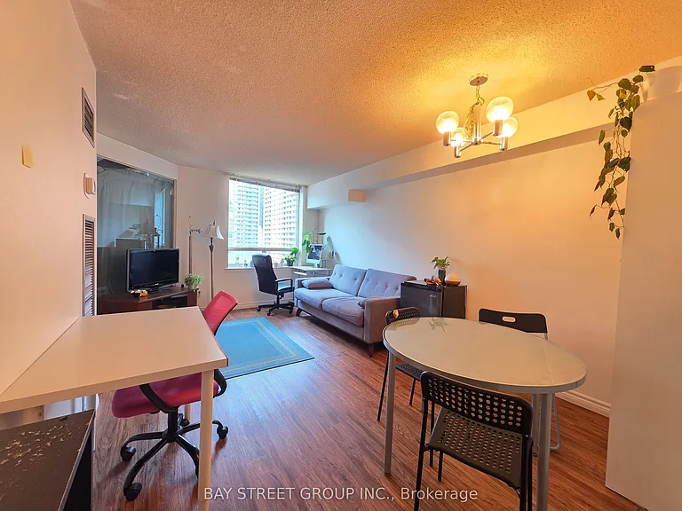 633 Bay St #1202 — Photo 3