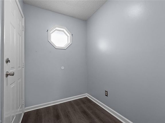 5th image of 205A Mallard Creek Dr