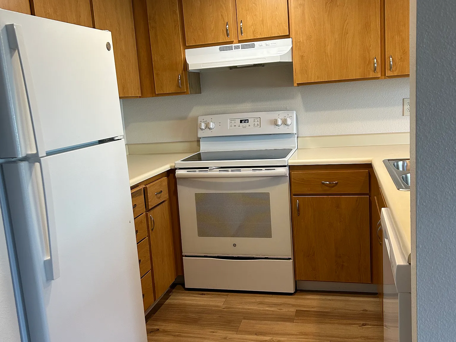 101 W Bolz Rd — Photo 4