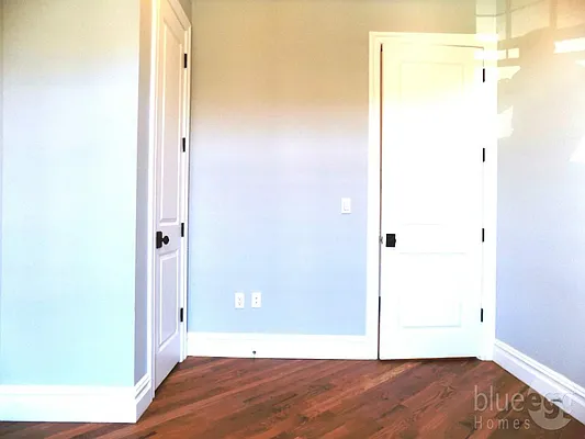 Rented by Blue Egg Realty Corp | media 35